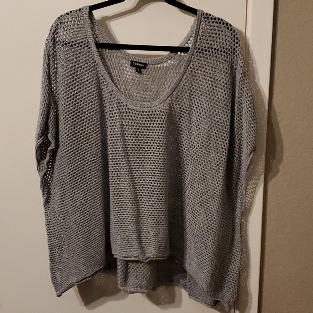 Torrid Gray Crochet Peek-a-Boo Crop Sweater 5x 5